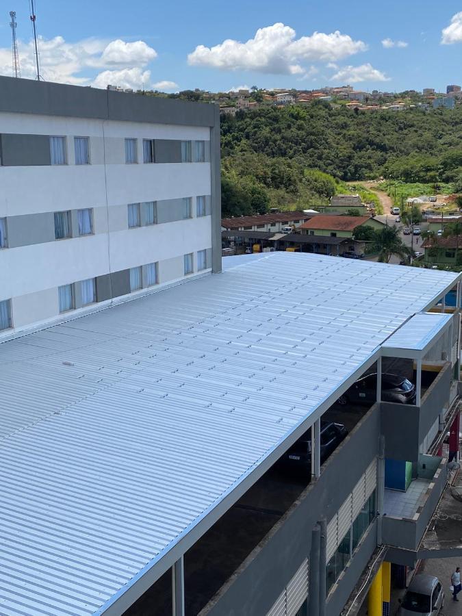 Hotel H2 Congonhas 外观 照片 A metal roof